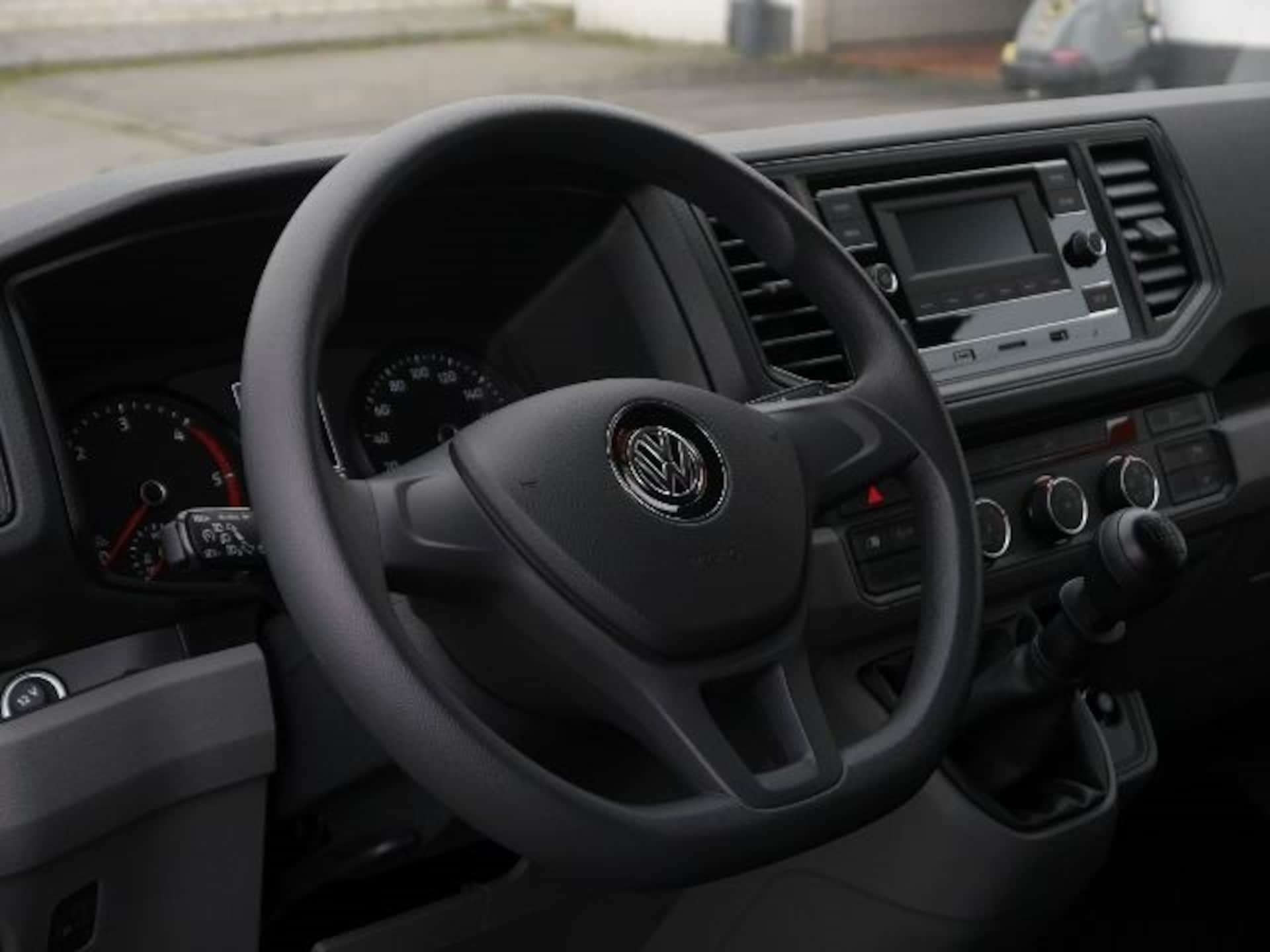 Volkswagen Crafter Kasten mittlerer Radstand