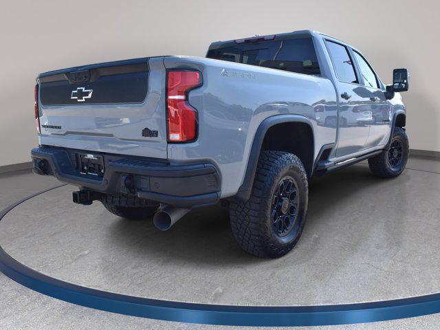 2024 Chevrolet Silverado 2500HD ZR2 - Photo 8