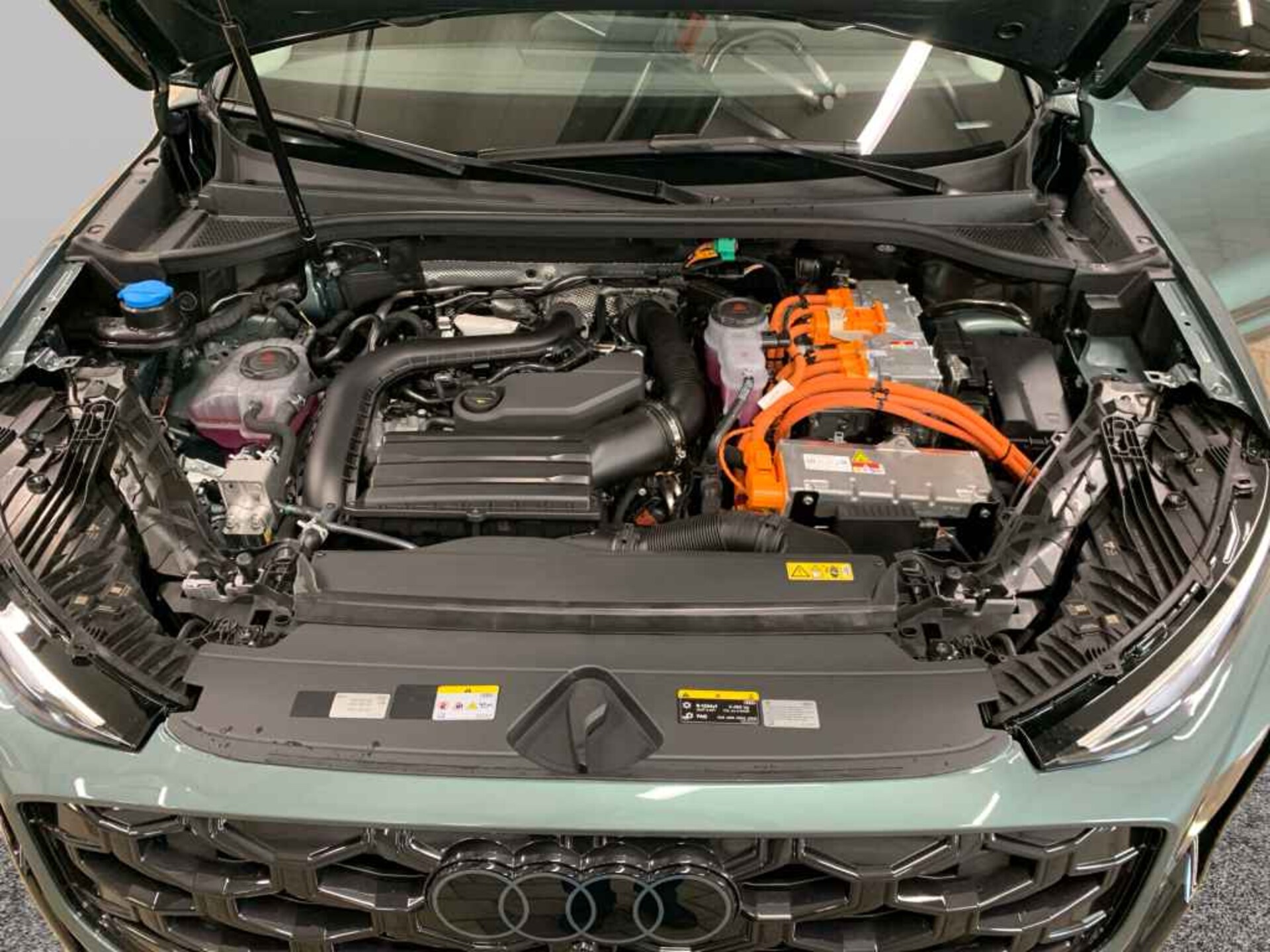 Audi Q3 SUV e-hybrid