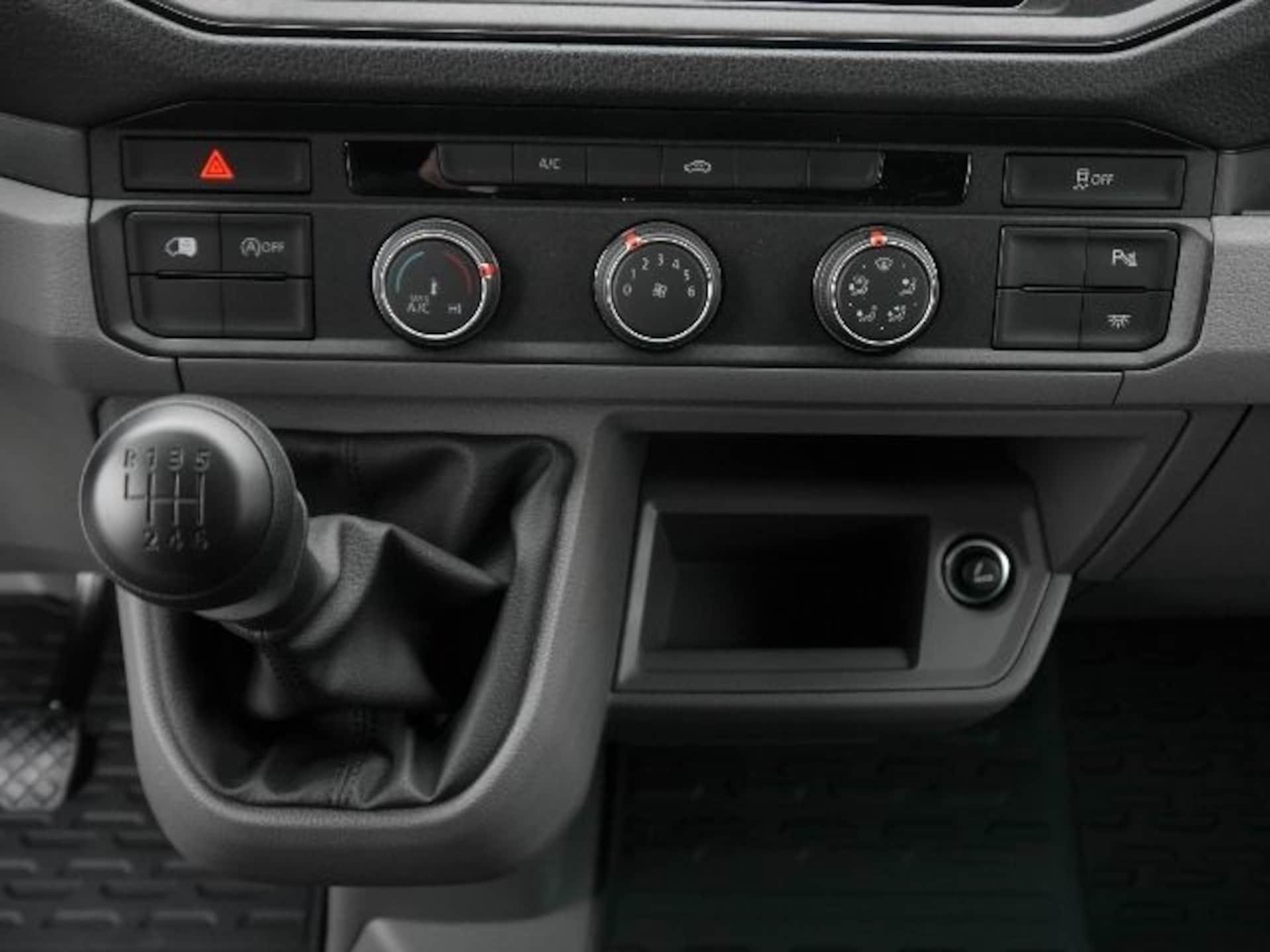 Volkswagen Crafter Kasten mittlerer Radstand