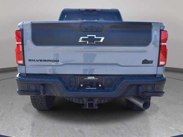 2024 Chevrolet Silverado 2500HD ZR2 - Photo 9