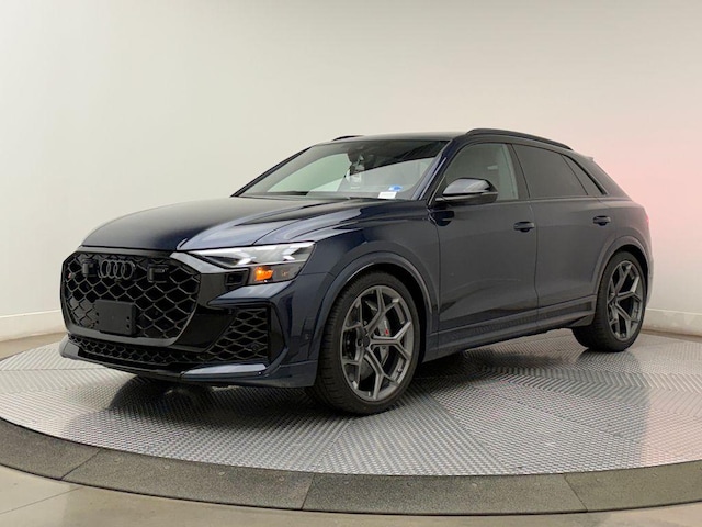 2026 Audi RS Q8 SUV performance