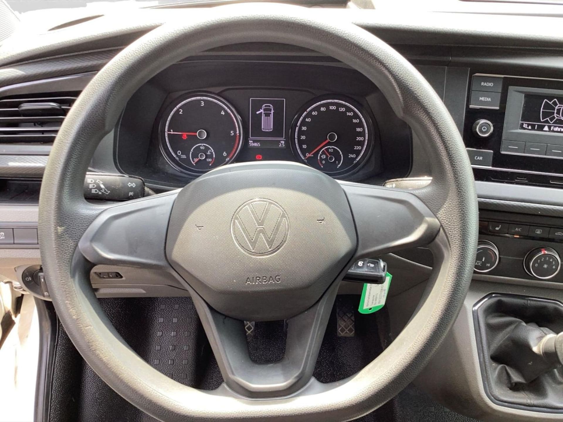 Volkswagen T6.1 Transporter Kasten langer Radstand