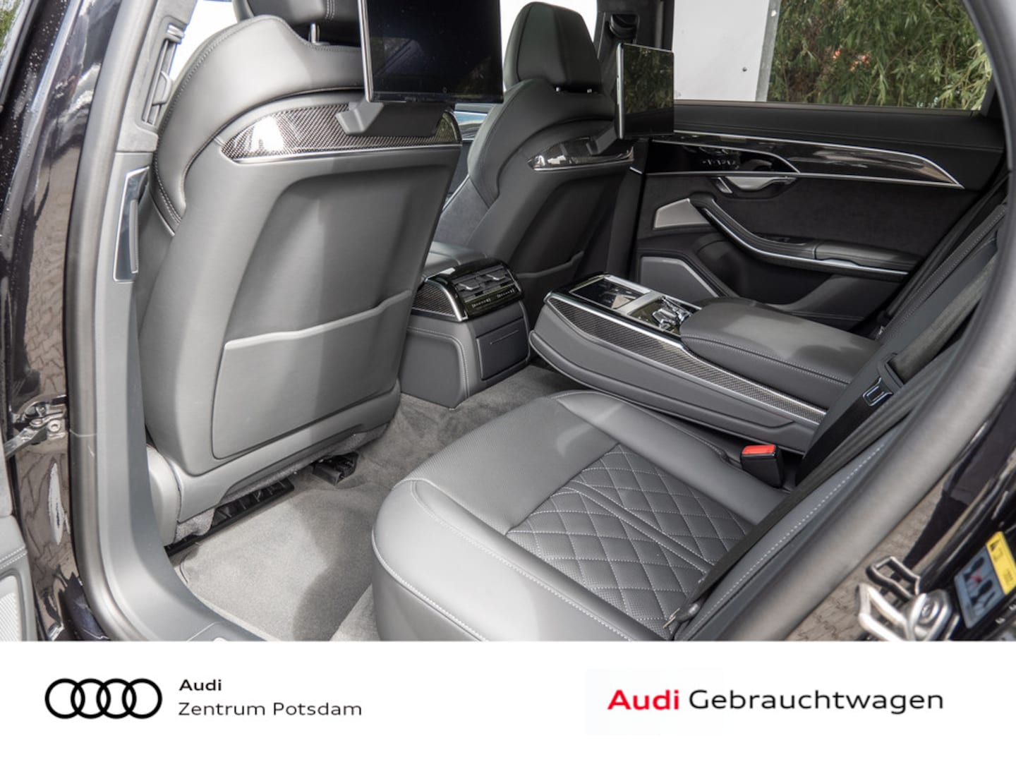 Bild über Audi S8 TFSI quattro tiptronic - für weitere Informationen kontaktieren Sie den Audi Partner