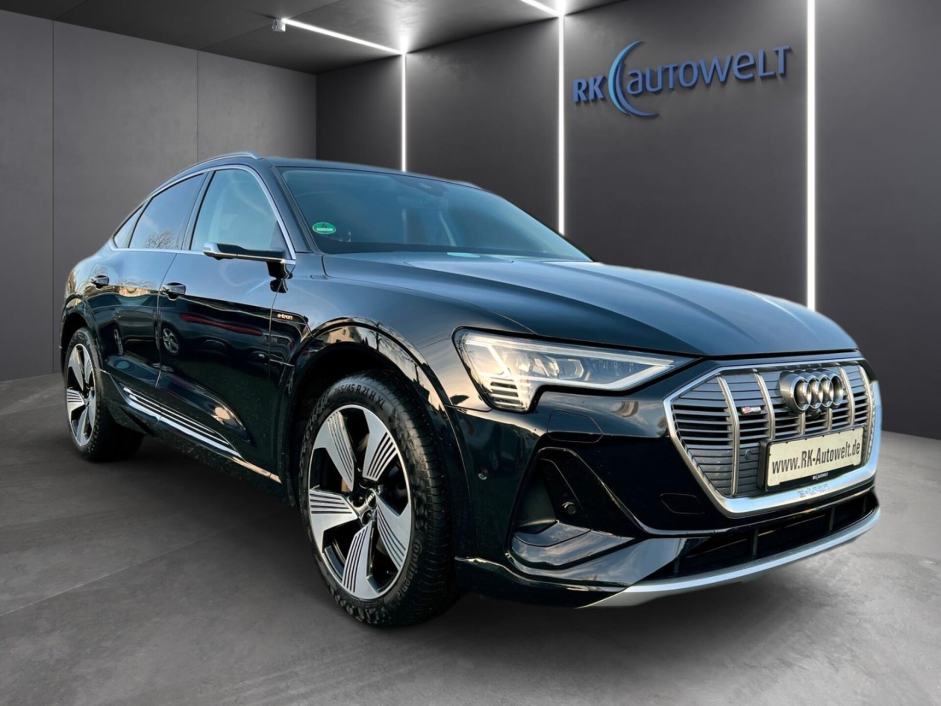 Audi e-tron Sportback S line
