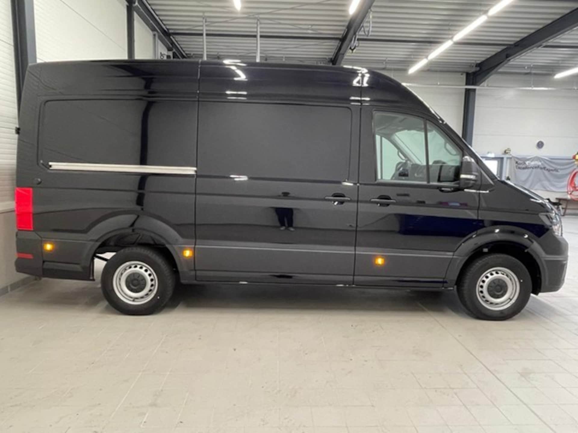 Volkswagen Crafter Kasten mittlerer Radstand