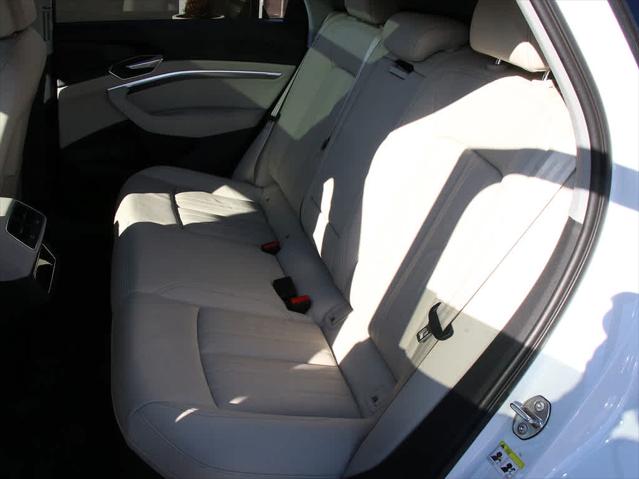 2022 AUDI E-TRON - Image 23