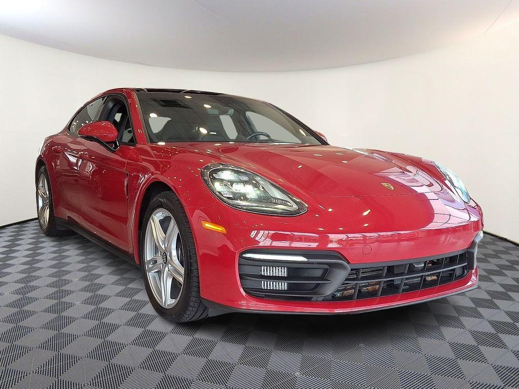 2022 Porsche Panamera