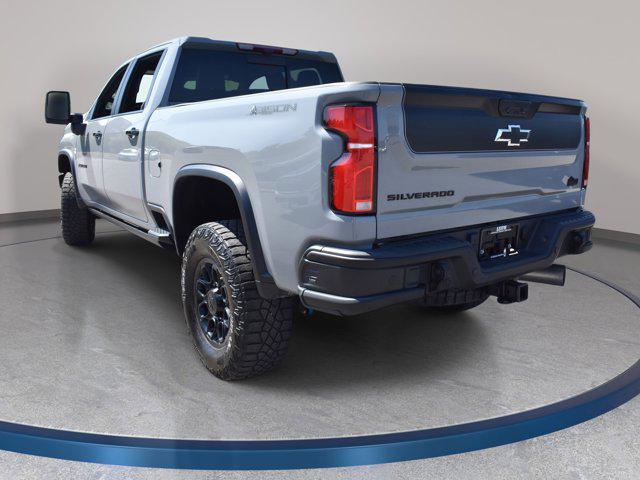 2024 Chevrolet Silverado 2500HD ZR2 - Photo 10