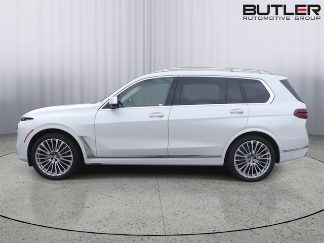 2024 BMW X7