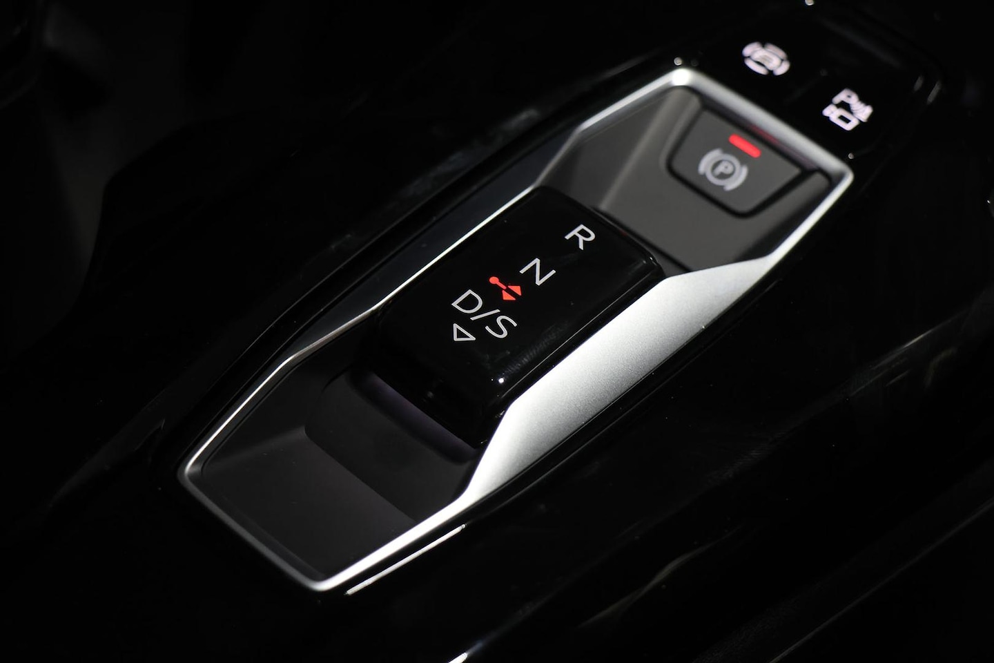 Image about Audi Q5 SUV TFSI quattro 200 kW sport
