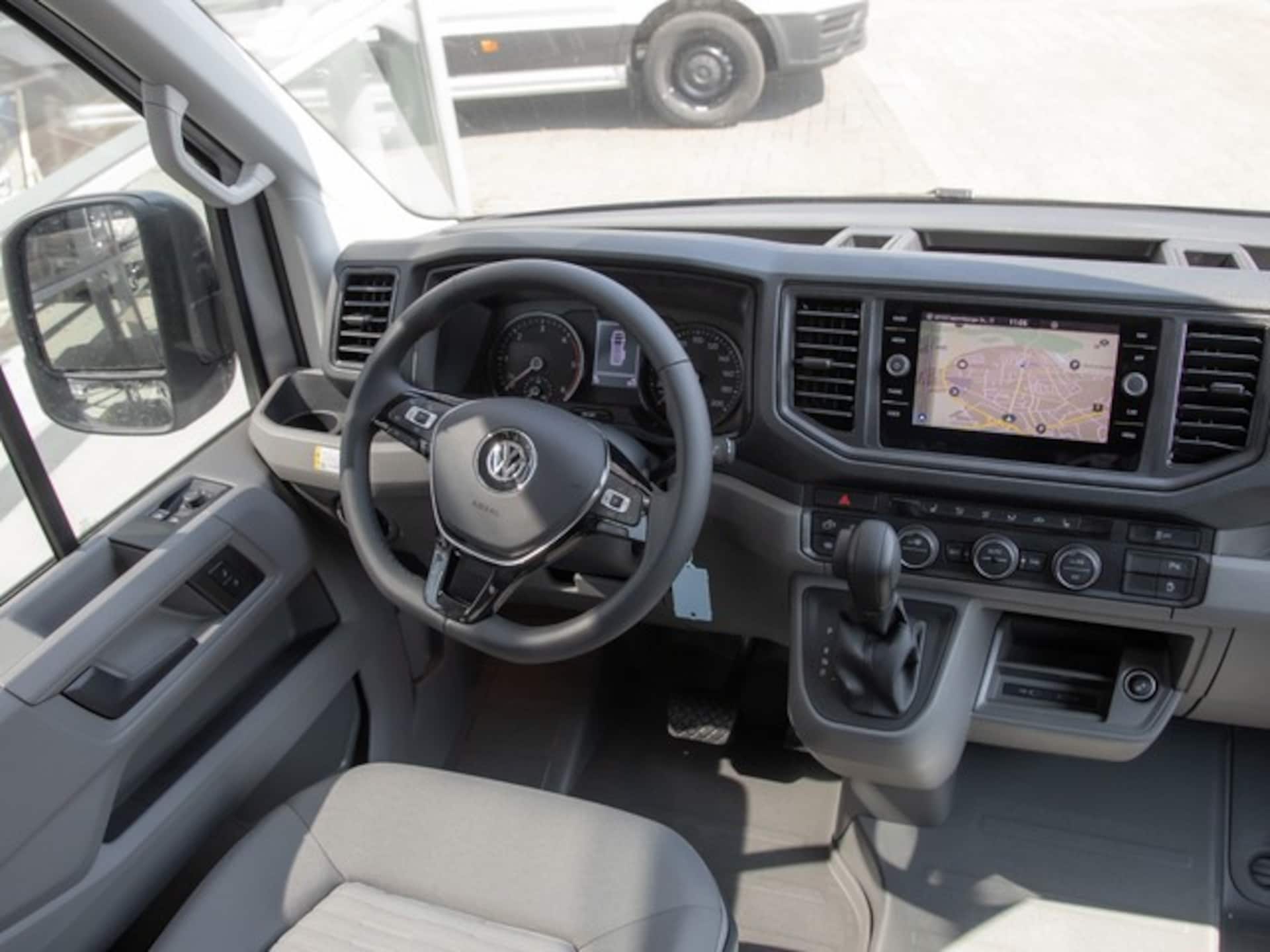 Volkswagen Grand California 600