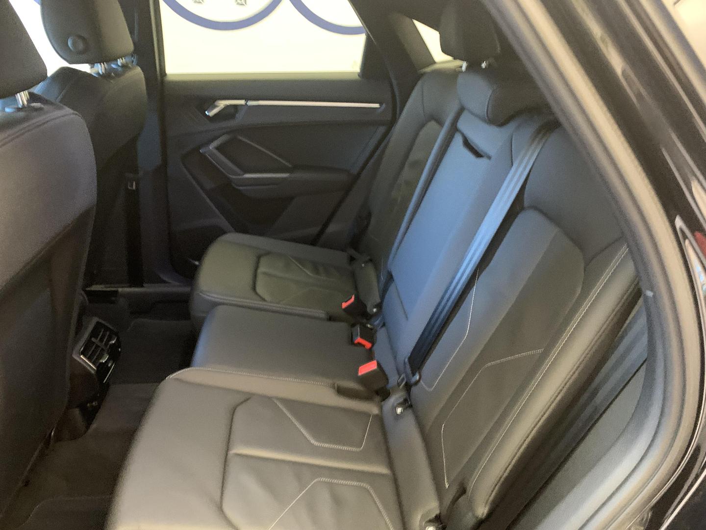 Image about Audi Q3 Sportback S line 35 TDI 110 kW (150 ch) S tronic