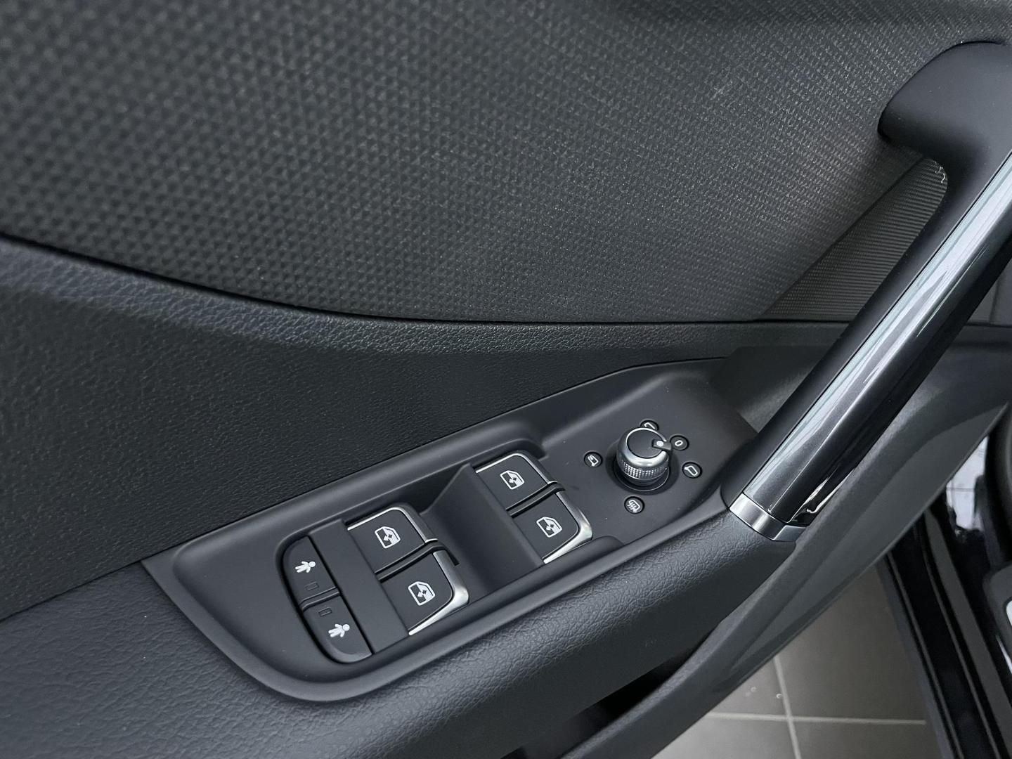 Image about Audi Q2 S line 35 TFSI 110 kW (150 ch) S tronic