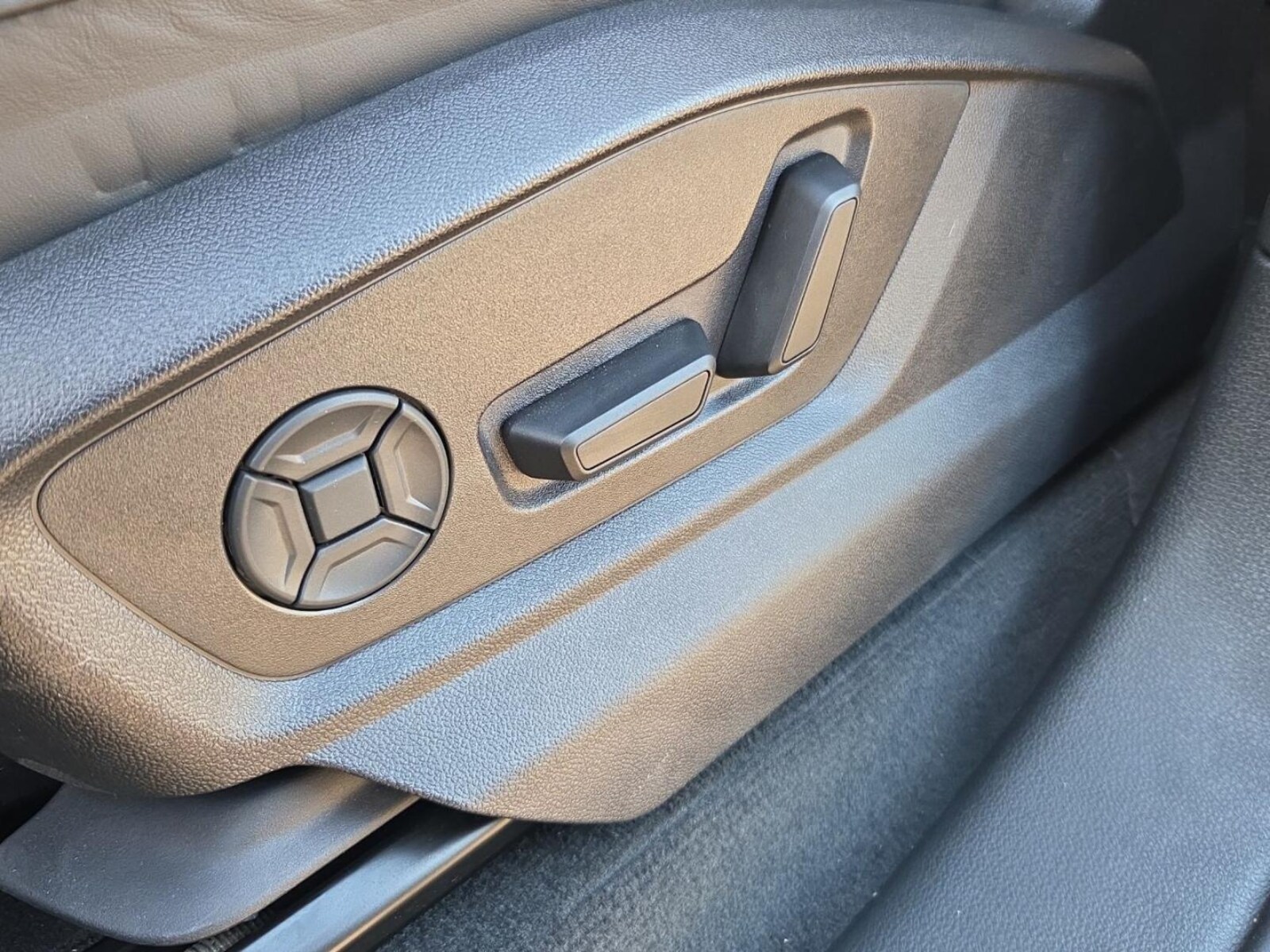 Audi Q7 – Bild 15