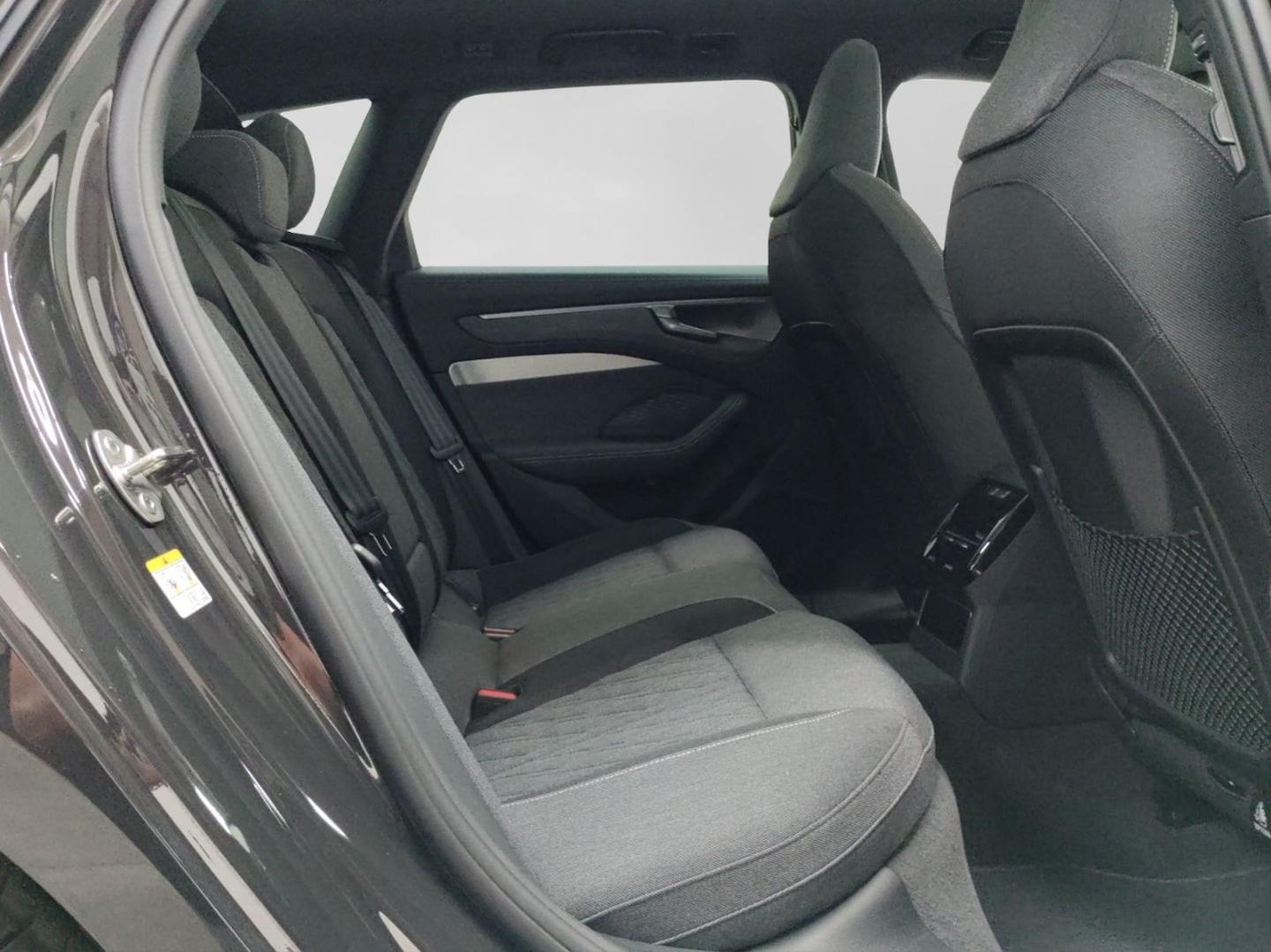 Bild über Audi A6 Avant edition one TDI quattro 150 kW S tronic - für weitere Informationen kontaktieren Sie den Audi Partner