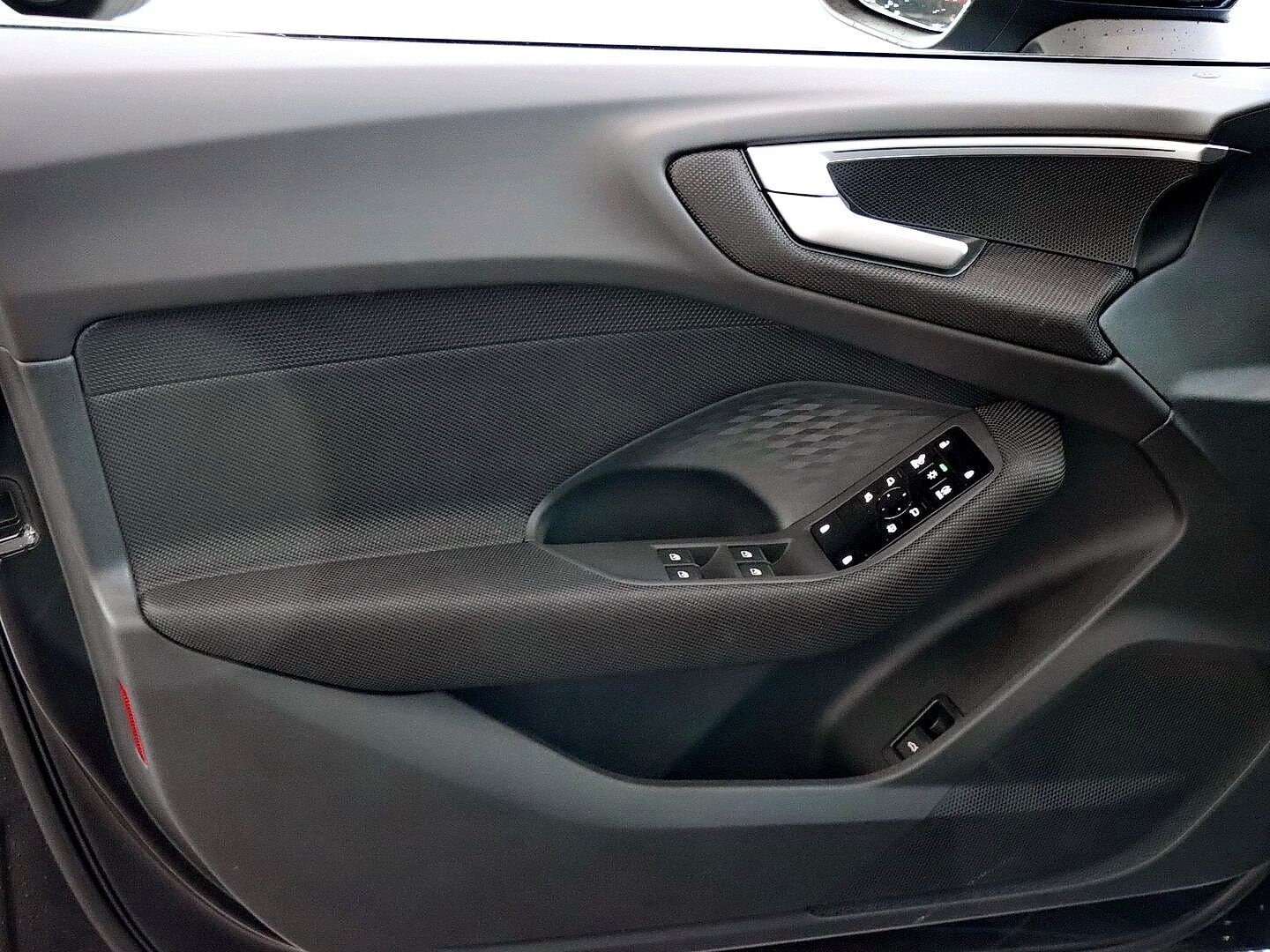 Bild über Audi A5 Avant TFSI S tronic - für weitere Informationen kontaktieren Sie den Audi Partner