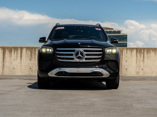 2025 Mercedes-Benz GLS 450