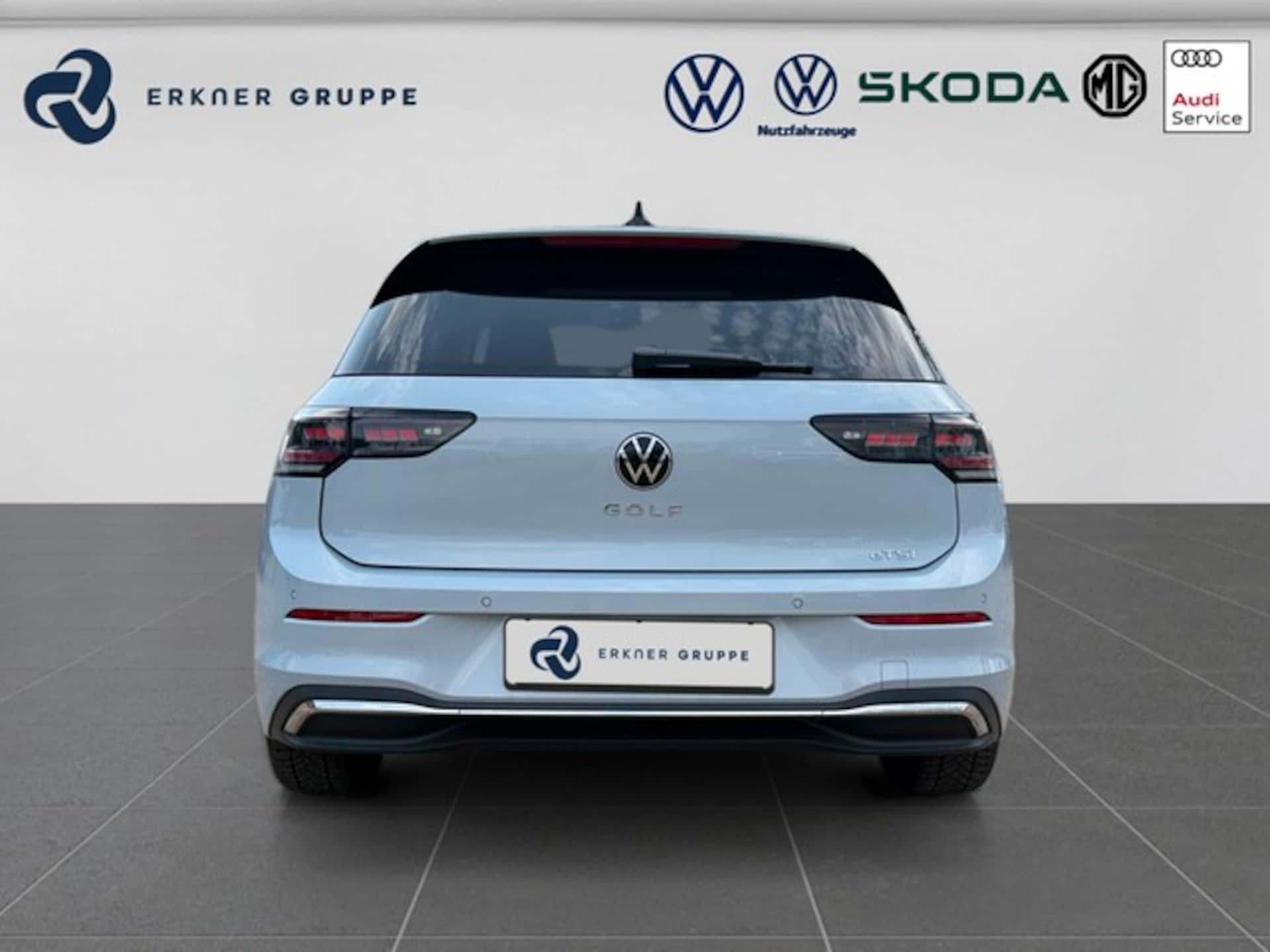 Volkswagen Golf Style