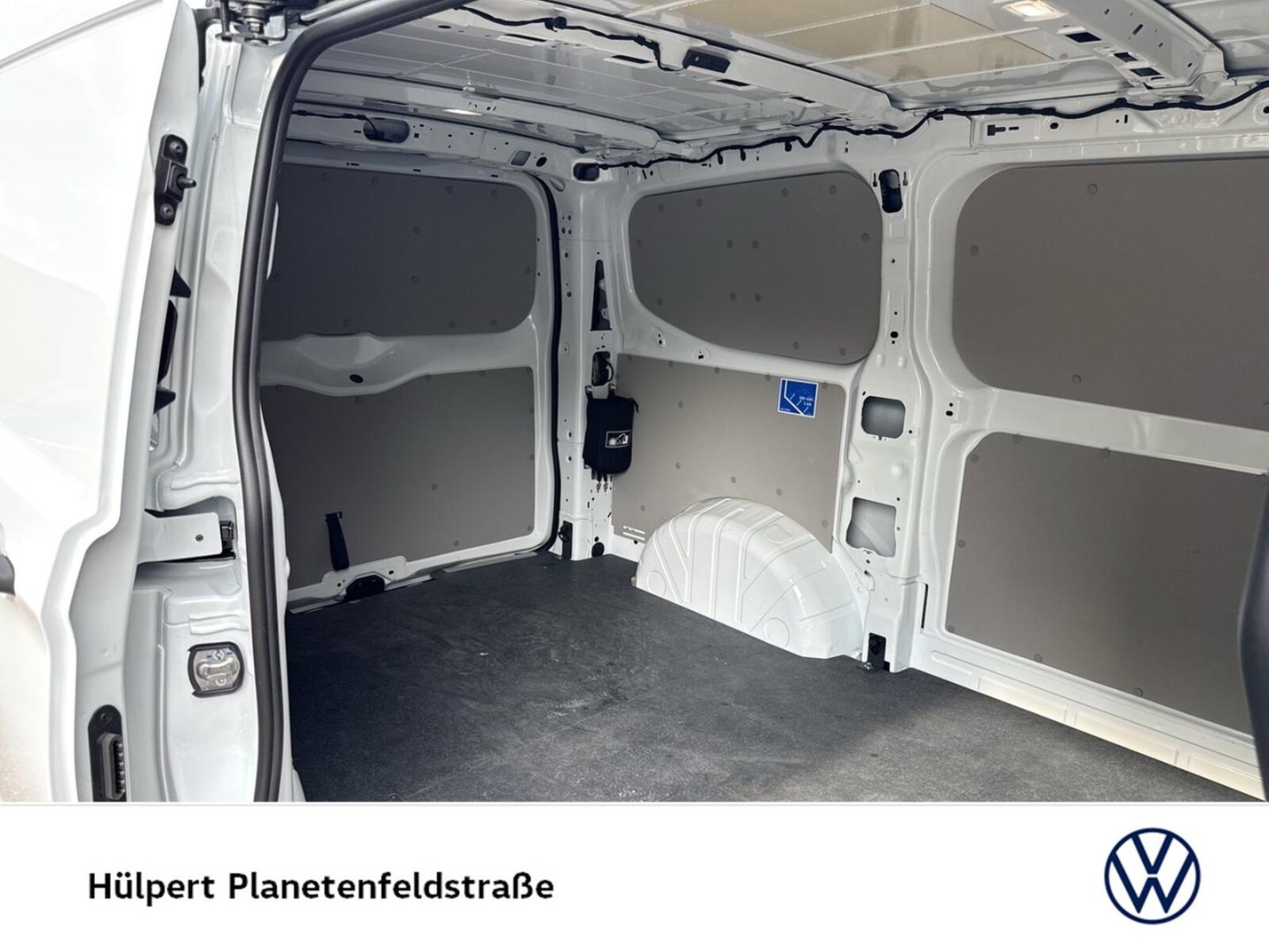 Volkswagen Transporter Kasten kurzer Radstand – Bild 6