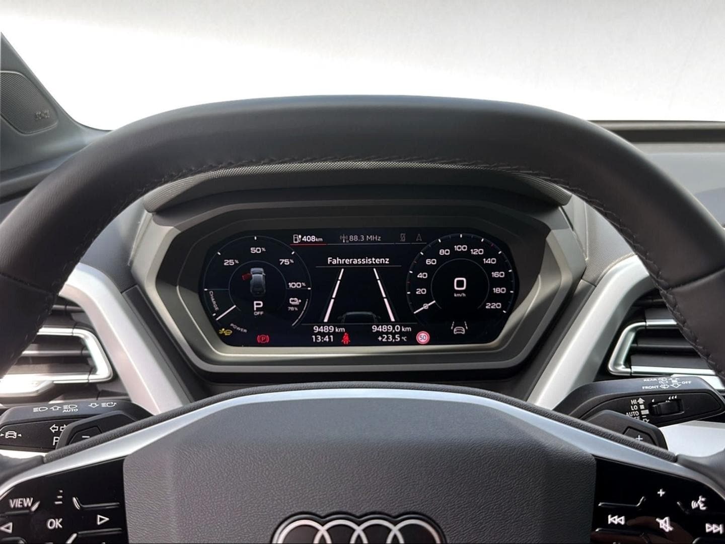 Bild über Audi Q4 e-tron 45 e-tron quattro - für weitere Informationen kontaktieren Sie den Audi Partner