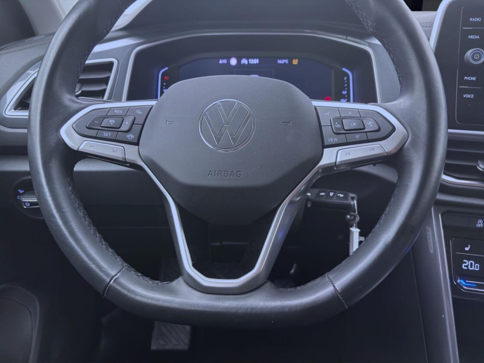 Volkswagen T-Roc – Bild 13