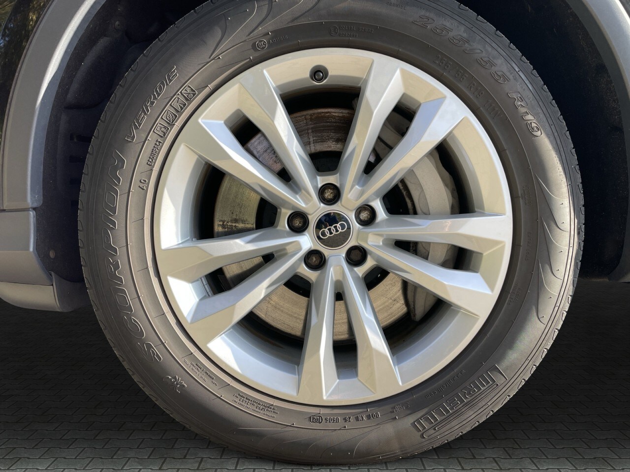 Image about Audi Q7 TFSI e 55 TFSI e quattro tiptronic