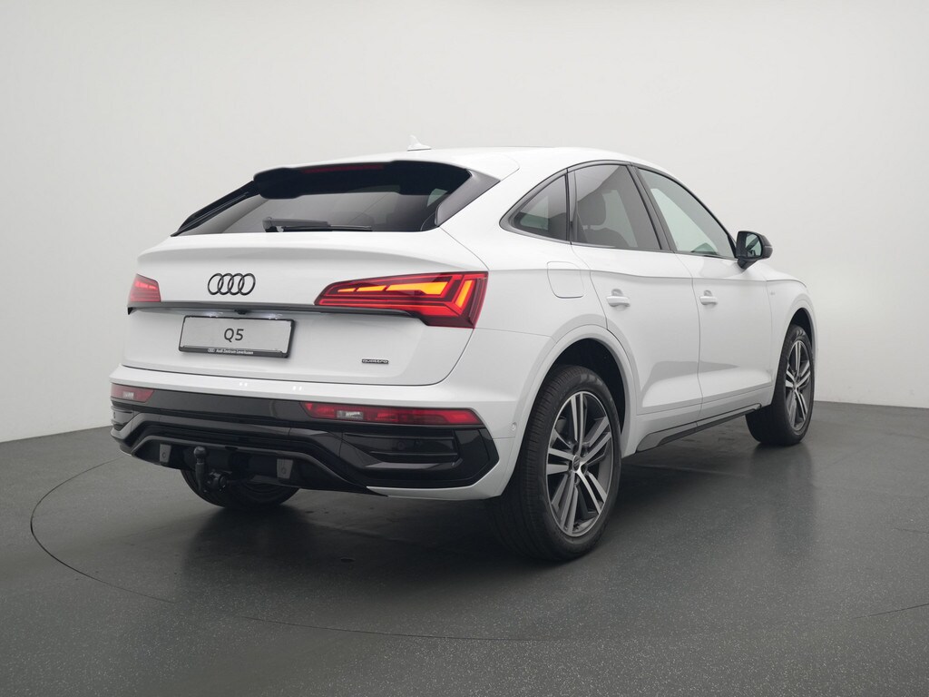 Image about Audi Q5 Sportback 40 TFSI quattro S tronic