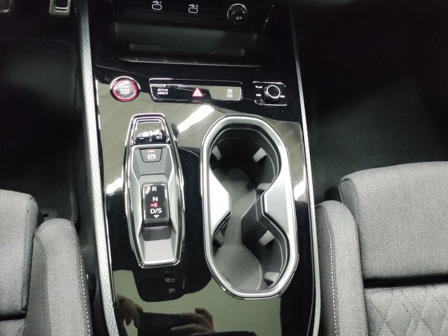 Bild über Audi A6 Avant edition one TDI quattro 150 kW S tronic - für weitere Informationen kontaktieren Sie den Audi Partner