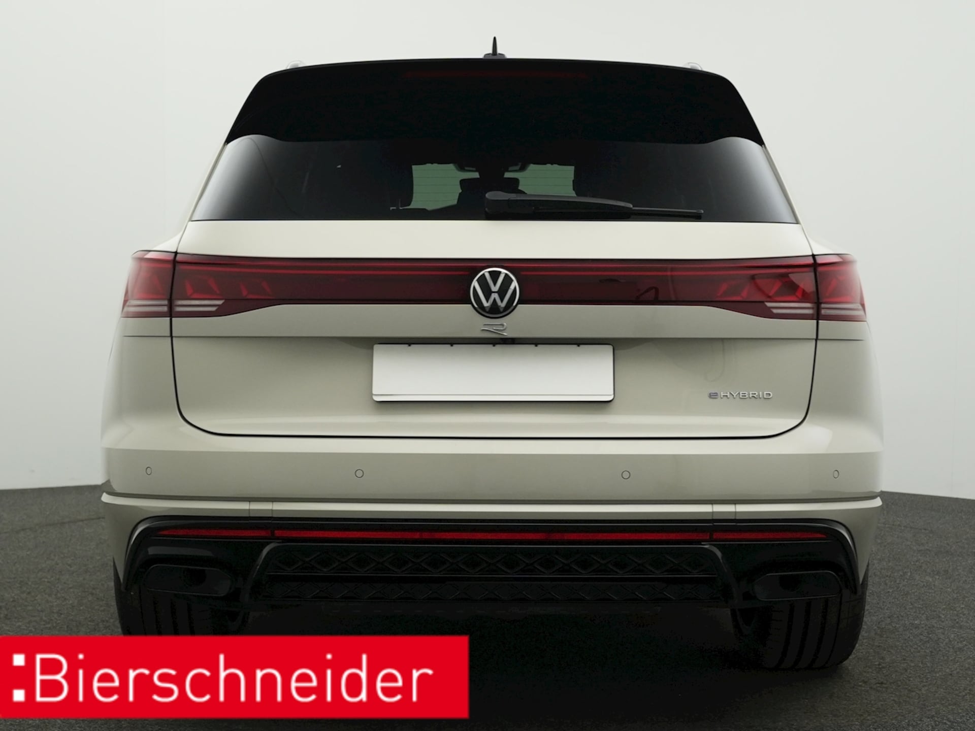 Volkswagen Touareg R