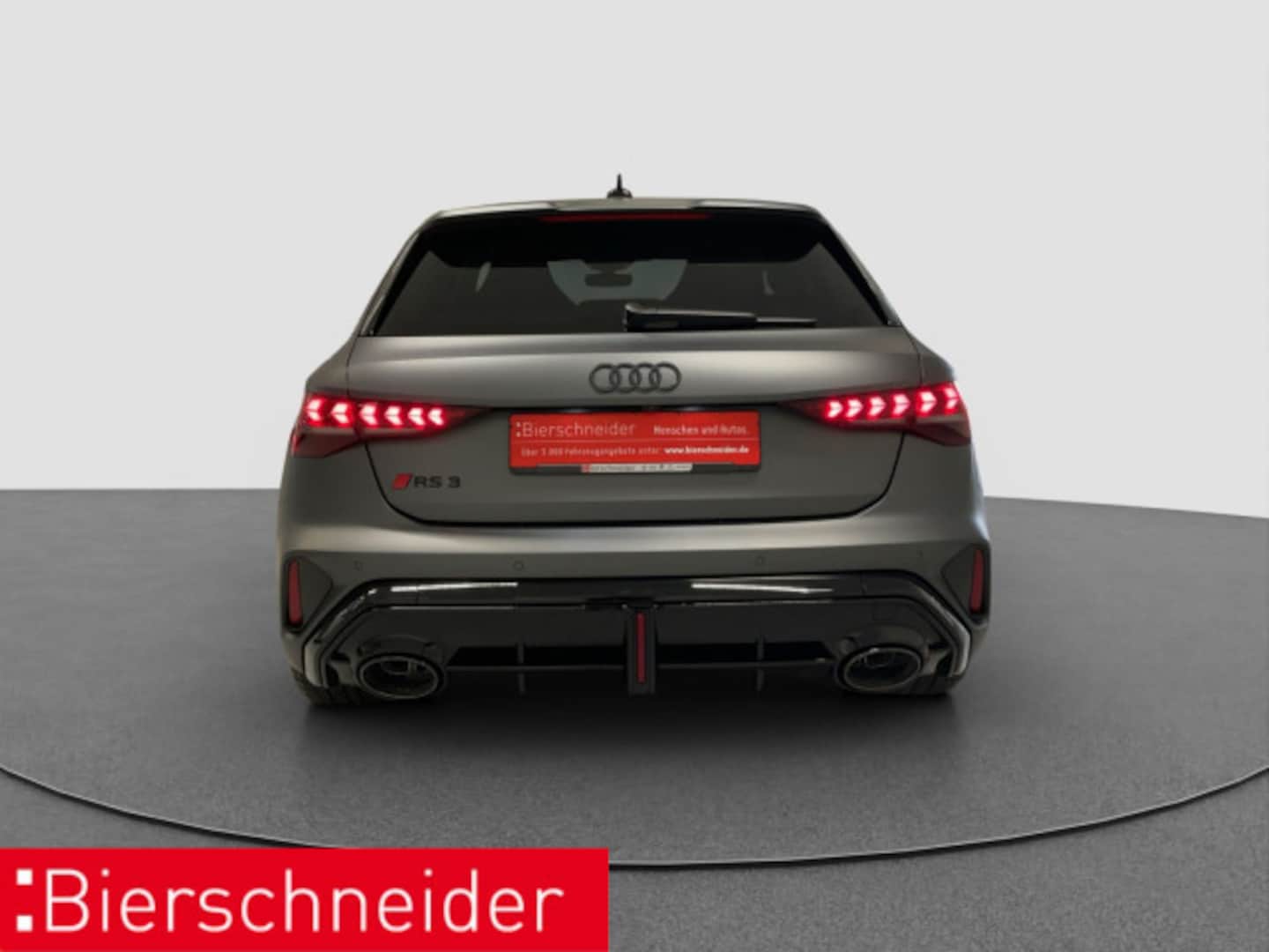 Bild über Audi RS 3 Sportback TFSI quattro S tronic - für weitere Informationen kontaktieren Sie den Audi Partner