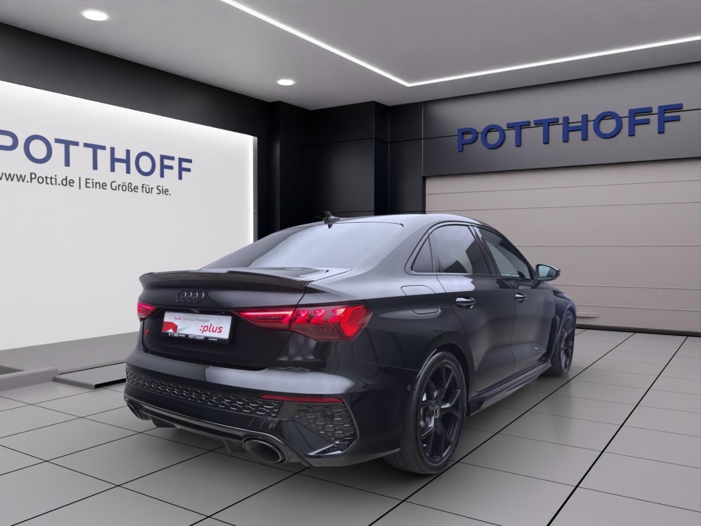 Image about Audi RS 3 Limousine TFSI quattro S tronic