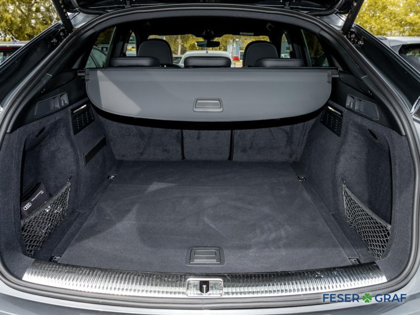 Bild über Audi Q5 Sportback 40 TFSI quattro S tronic - für weitere Informationen kontaktieren Sie den Audi Partner