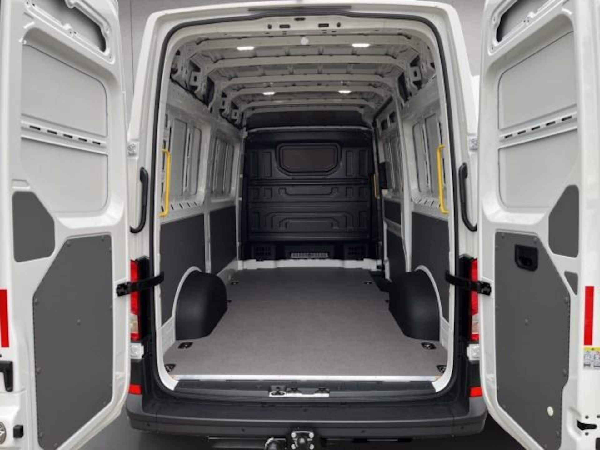Volkswagen Crafter Kasten mittlerer Radstand