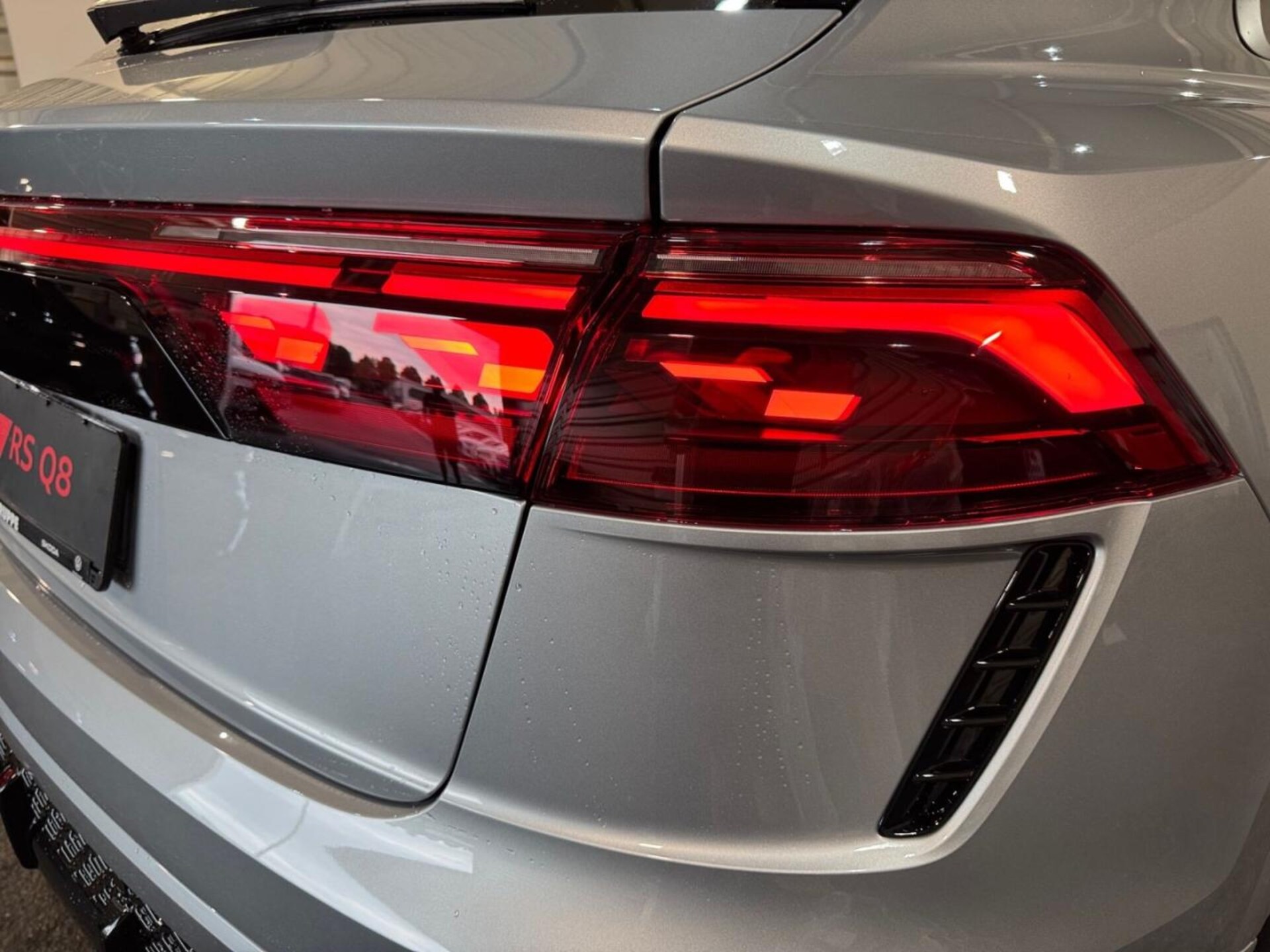 Audi RS Q8 SUV performance