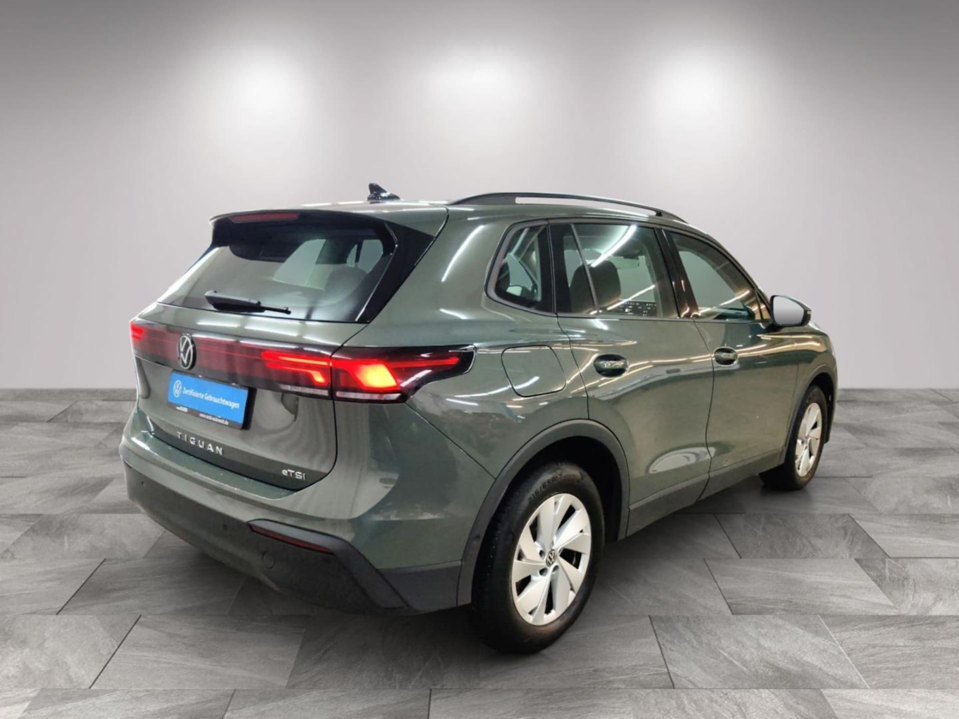 Volkswagen Tiguan Basis-Modell