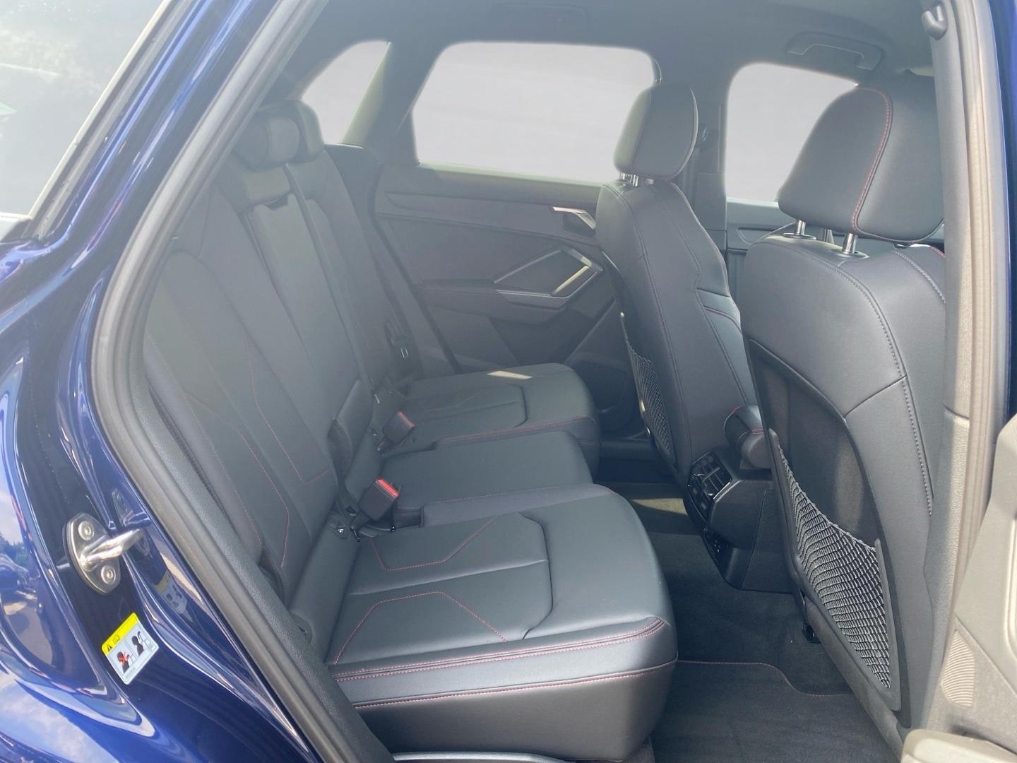 Bild über Audi Q3 TFSI 110 kW S tronic - für weitere Informationen kontaktieren Sie den Audi Partner