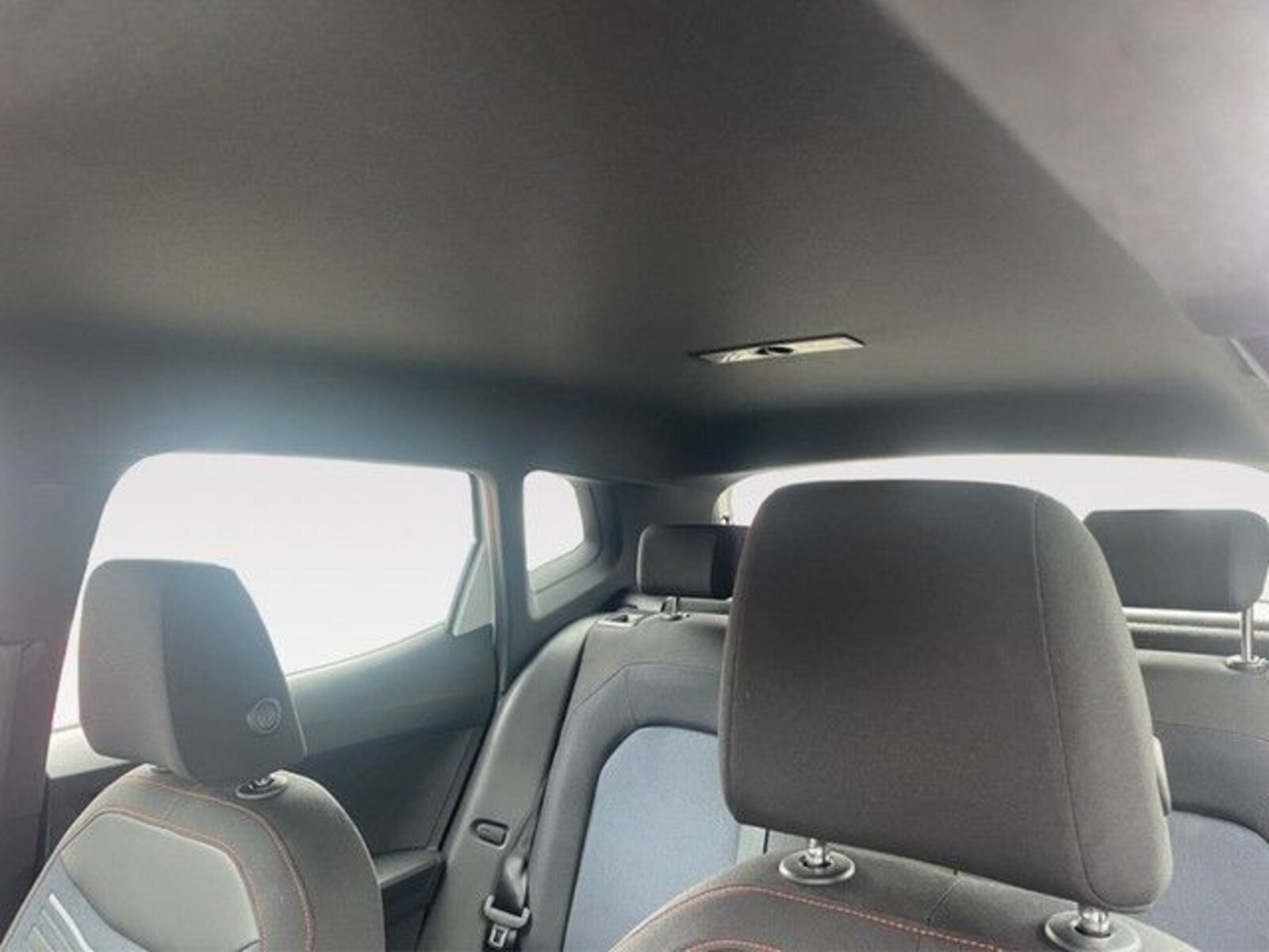 SEAT Arona – Bild 15