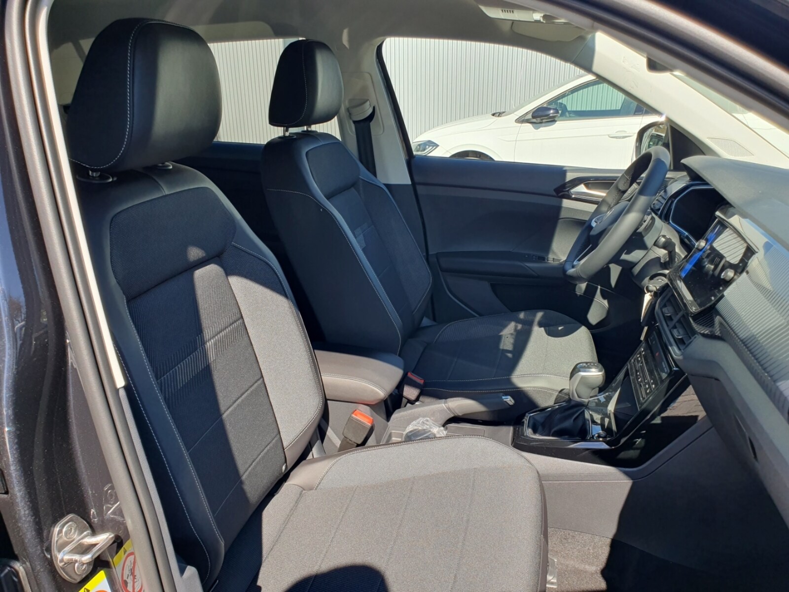 Volkswagen T-Cross – Bild 13