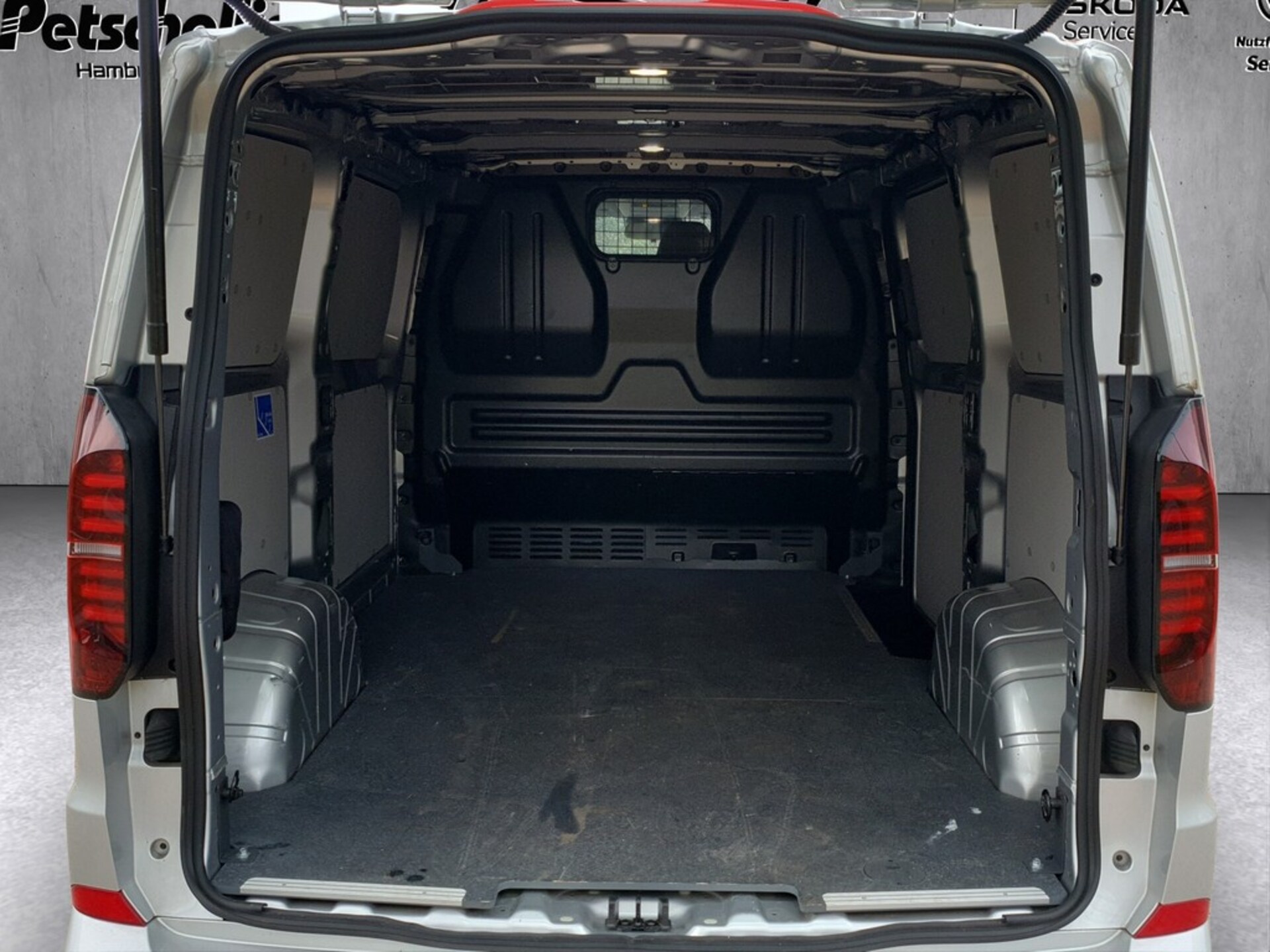 Volkswagen Transporter Kasten kurzer Radstand