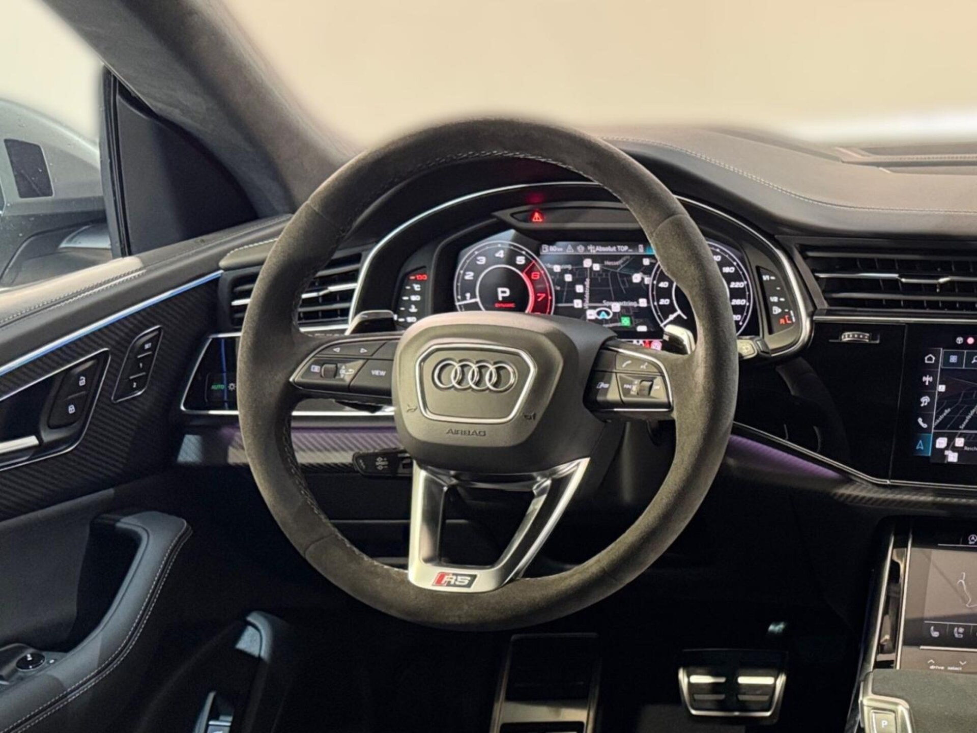 Audi RS Q8 SUV performance
