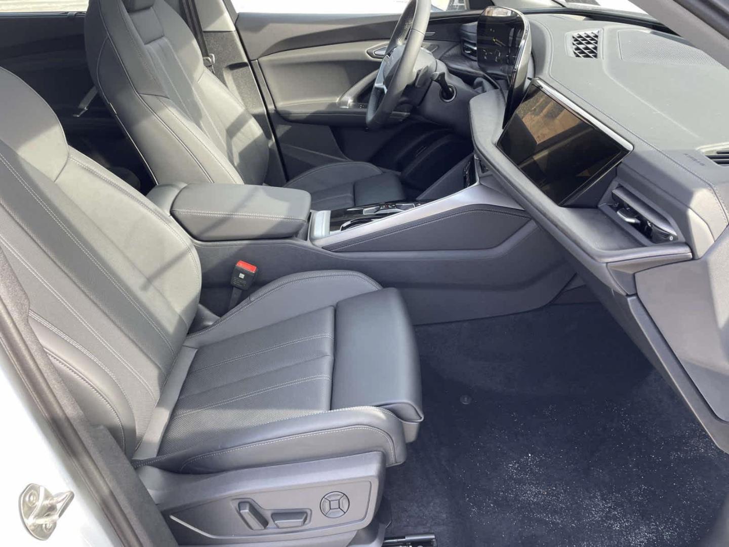 2025 Audi Q5 Prestige - Photo 19