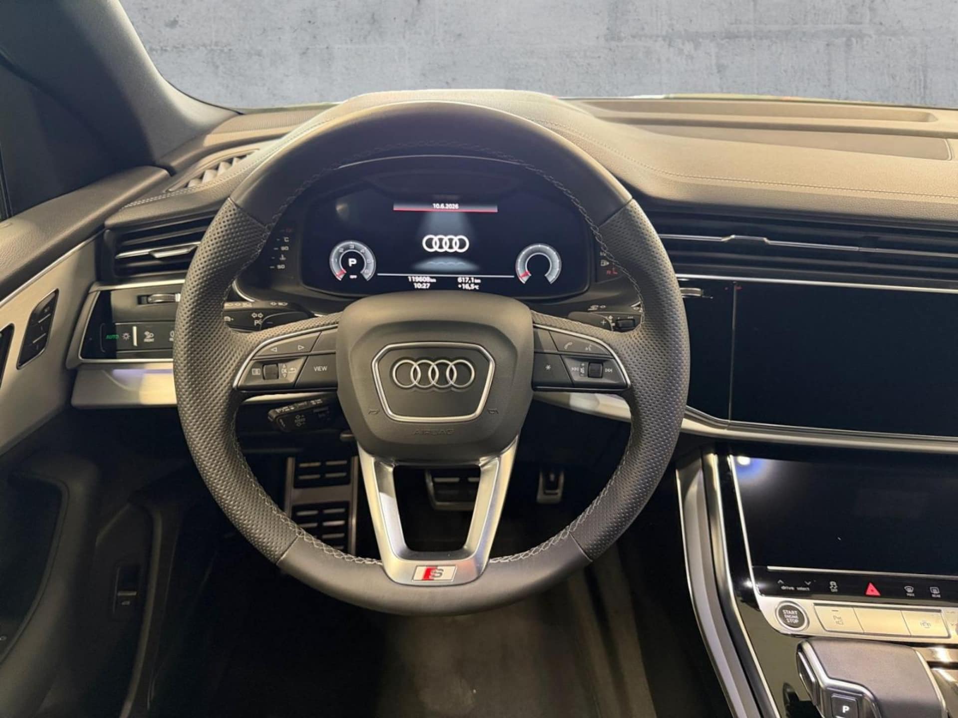 Audi Q8 SUV