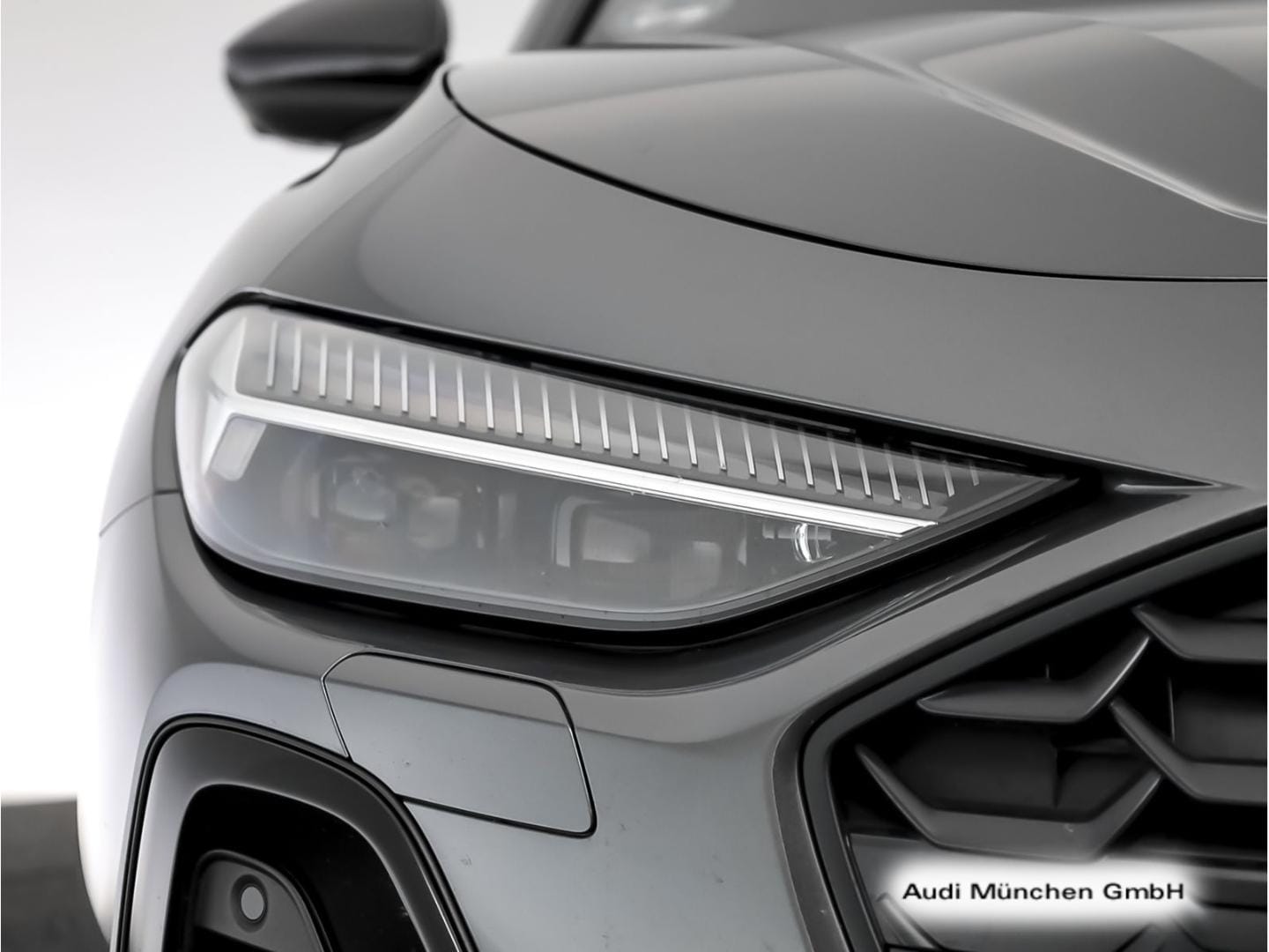 Bild über Audi A5 Avant e-hybrid e-hybrid quattro 220 kW S tronic - für weitere Informationen kontaktieren Sie den Audi Partner