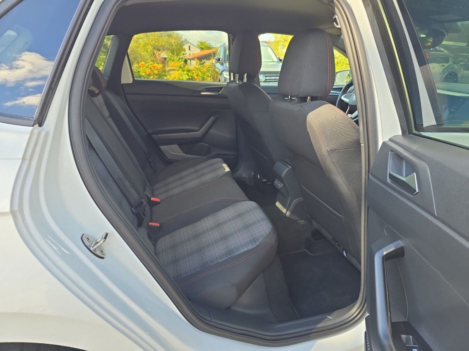 Volkswagen Polo – Bild 9