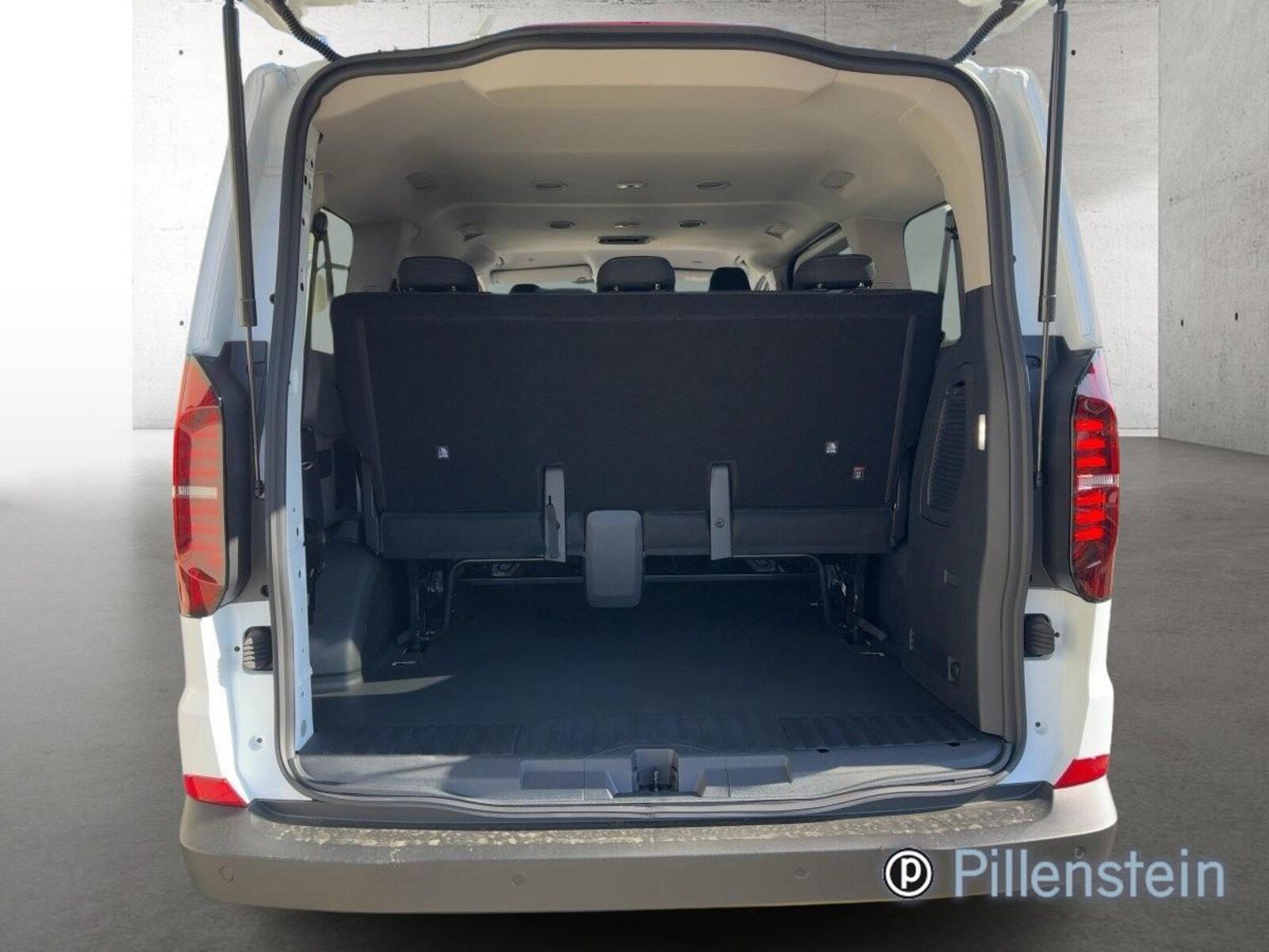 Volkswagen Transporter Kombi kurzer Radstand – Bild 10