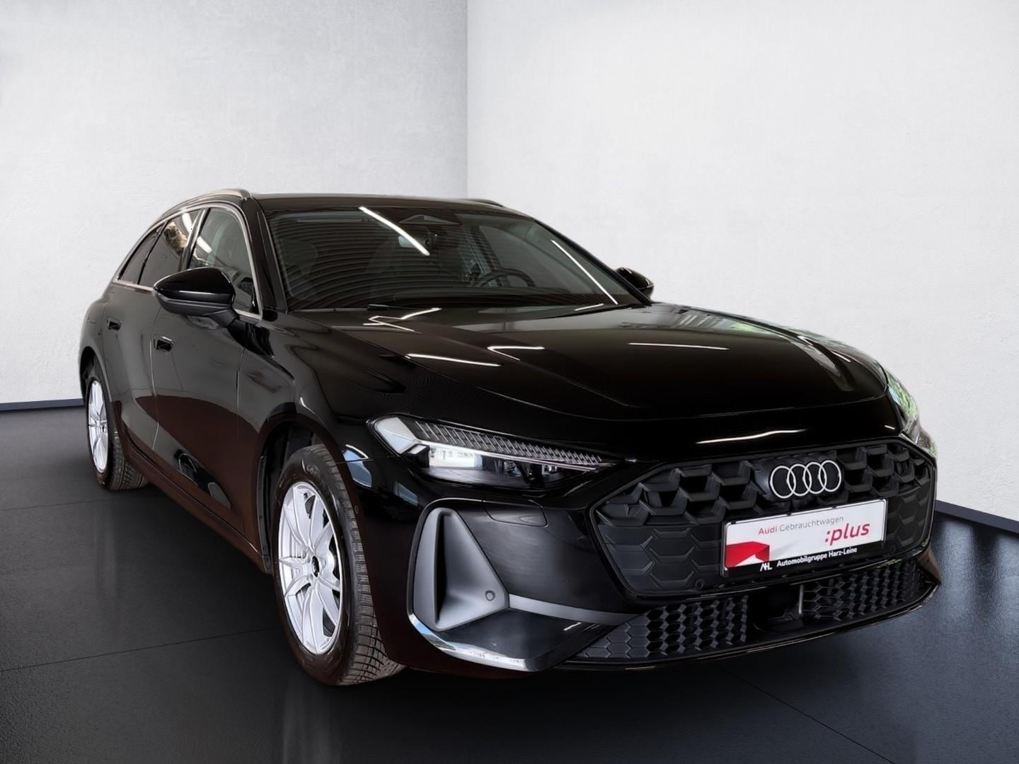 Bild über Audi A5 Avant TDI 150 kW S tronic - für weitere Informationen kontaktieren Sie den Audi Partner