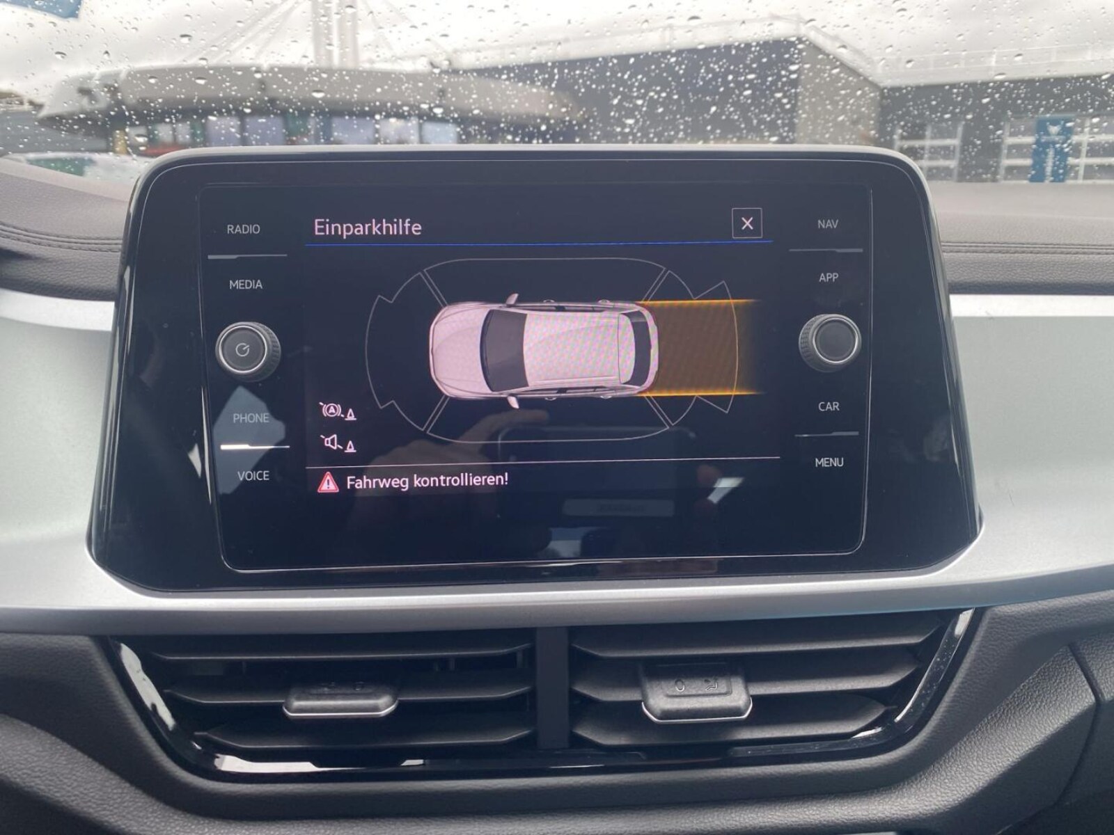 Volkswagen T-Roc – Bild 13