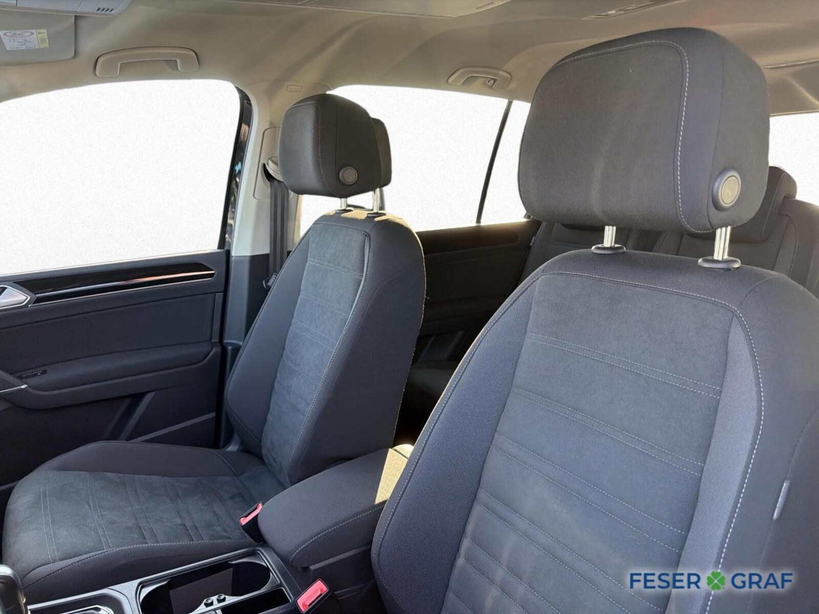 Volkswagen Touran – Bild 11