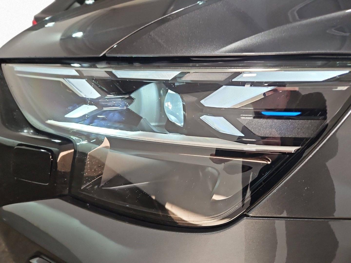 Bild über Audi Q8 SUV S line business TDI quattro 210 kW tiptronic - für weitere Informationen kontaktieren Sie den Audi Partner